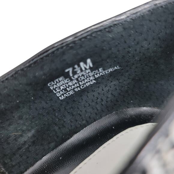 Chinese Laundry Cutie Tweed Kid Fabric Button Heels 7.5 - Picture 8 of 9